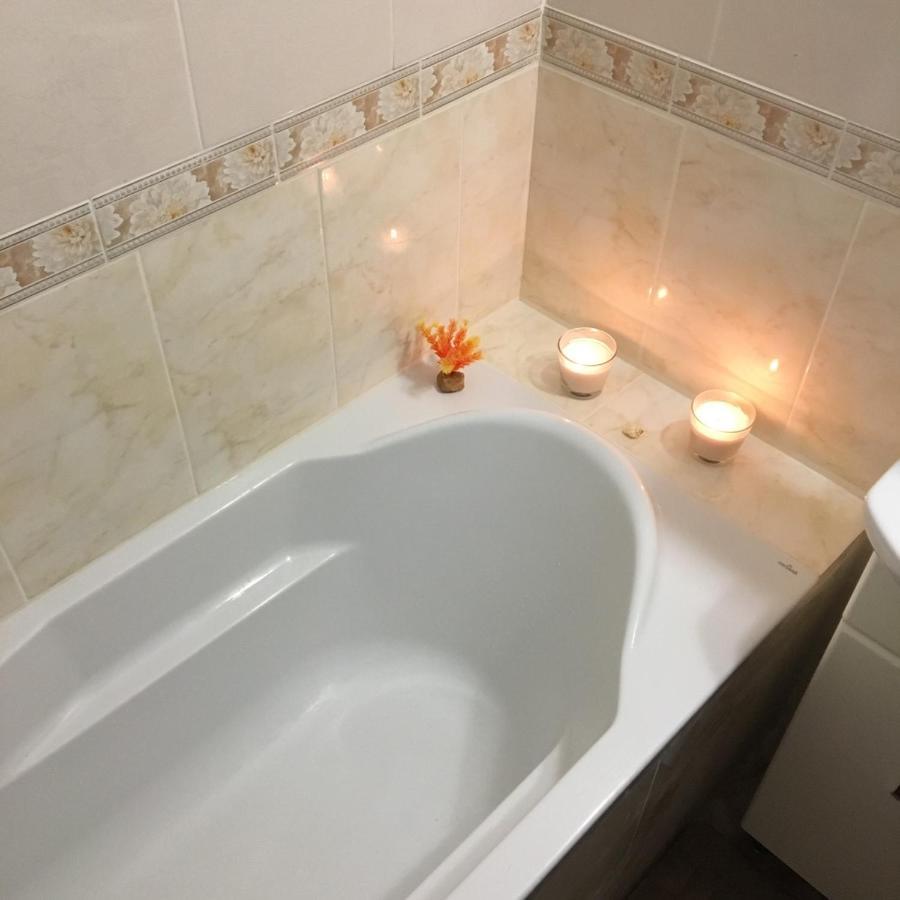 Cozy apartment Lviv Kültér fotó